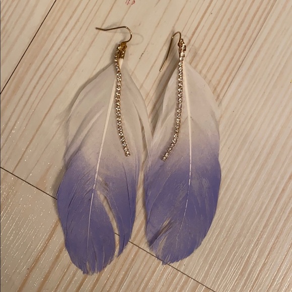 Saks fifth Ave Feather earrings